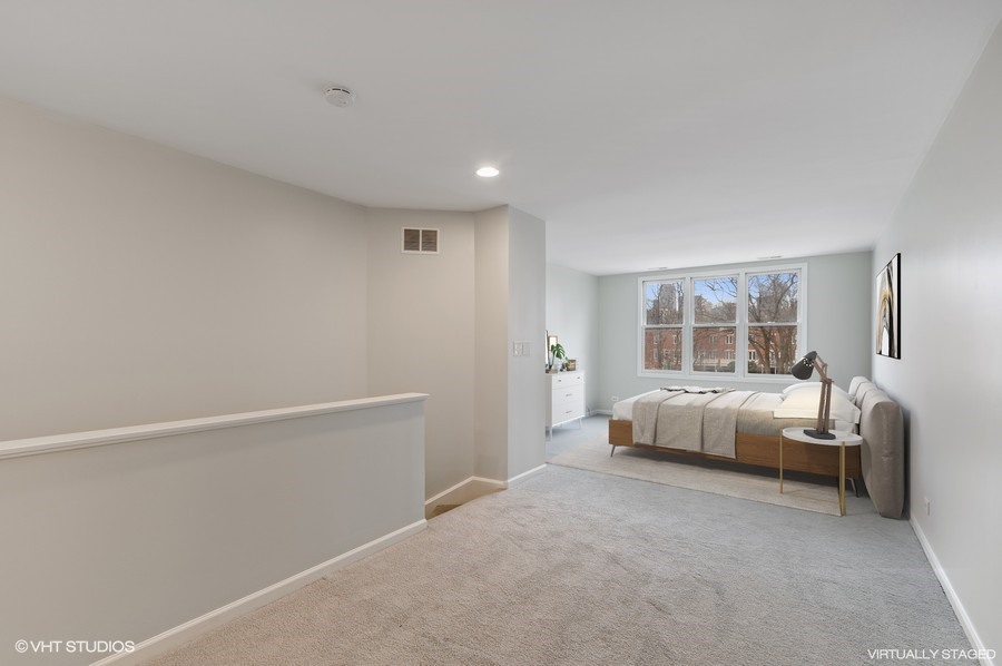 The Chicago Real Estate Local New! South Loop townhouse for sale