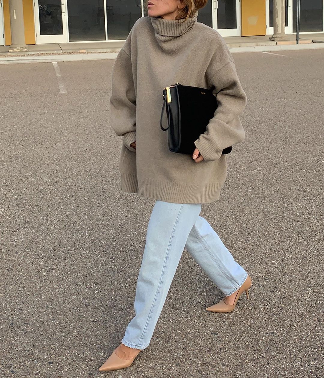 We're Living for This Chic, Minimal Fall Look