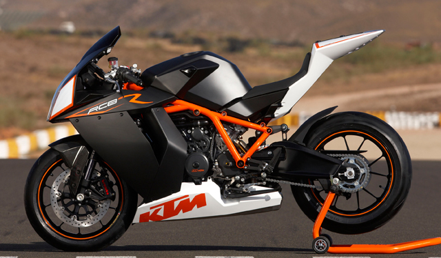 2011_KTM_RC8+%252810%2529.jpg