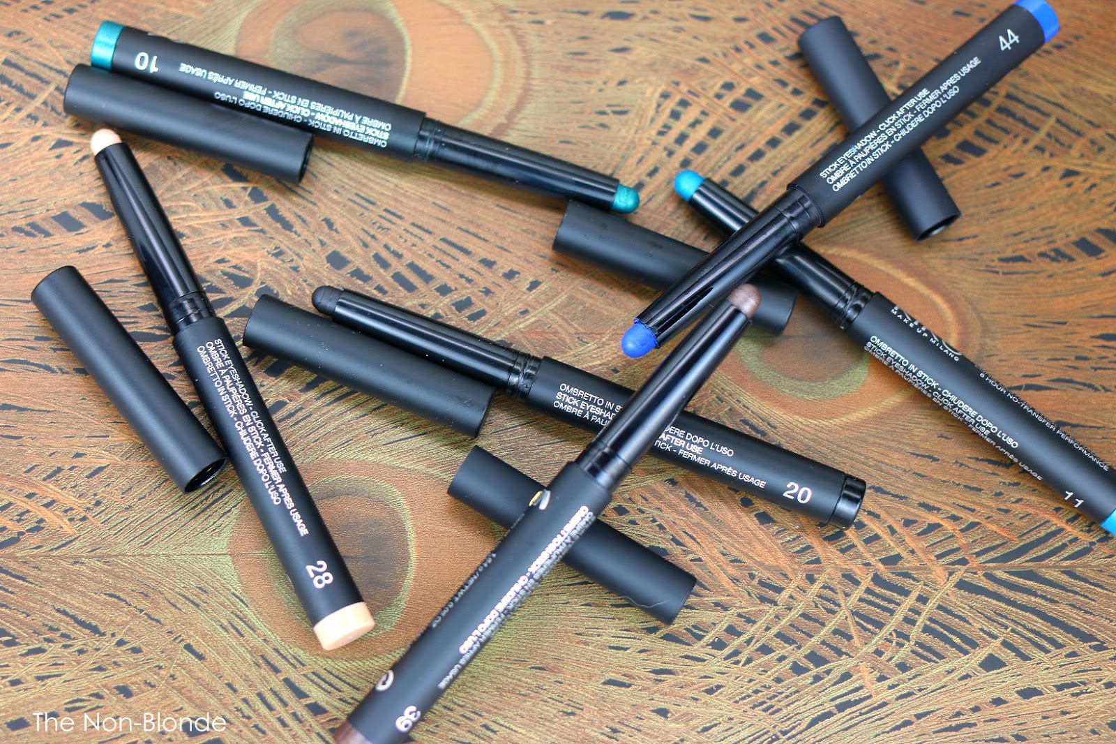 Kiko Milano Long Lasting Stick Eyeshadow The NonBlonde