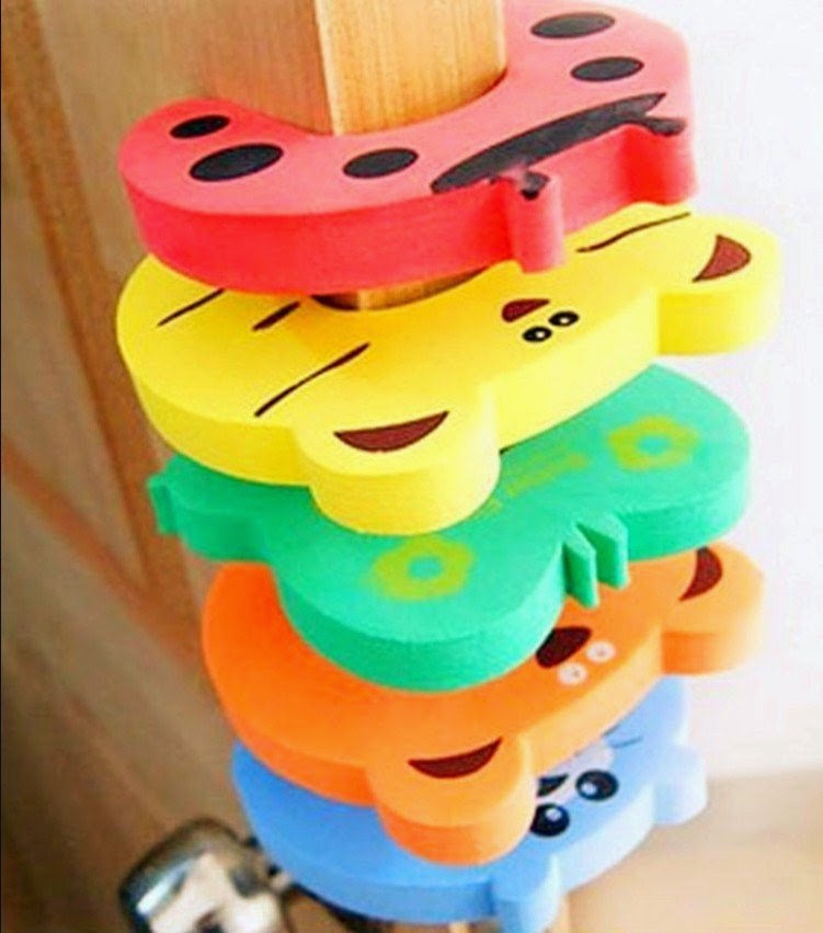 I Love My Family 《Baby Safety》Door Stopper w Cute Animal Designs