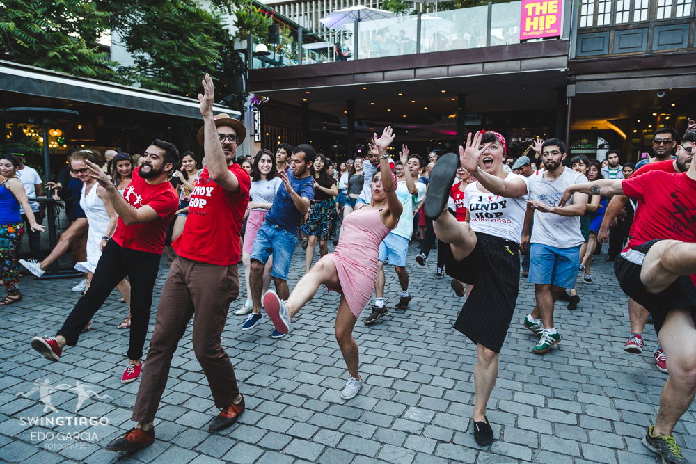 Chile múltiples sabores y colores. Este sábado baile en Patio Bellavista