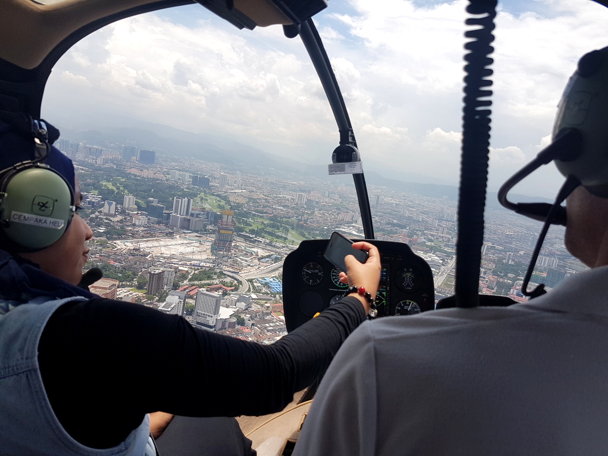 Travelholic Kuala Lumpur Helicopter Ride Ecstatic!!!