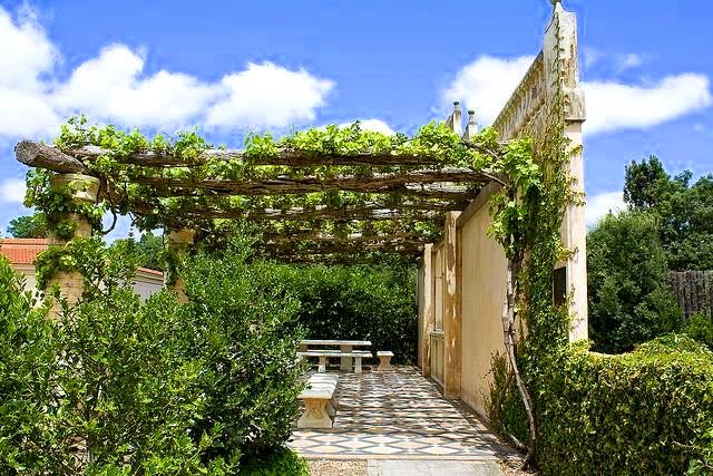 Renaissance Garden Patio