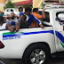 MIL 453 PERSONAS FUERON DETENIDAS EL DOMINGO EN REPÚBLICA DOMINICANA POR INFRINGIR EL HORARIO DEL TOQUE DE QUEDA 