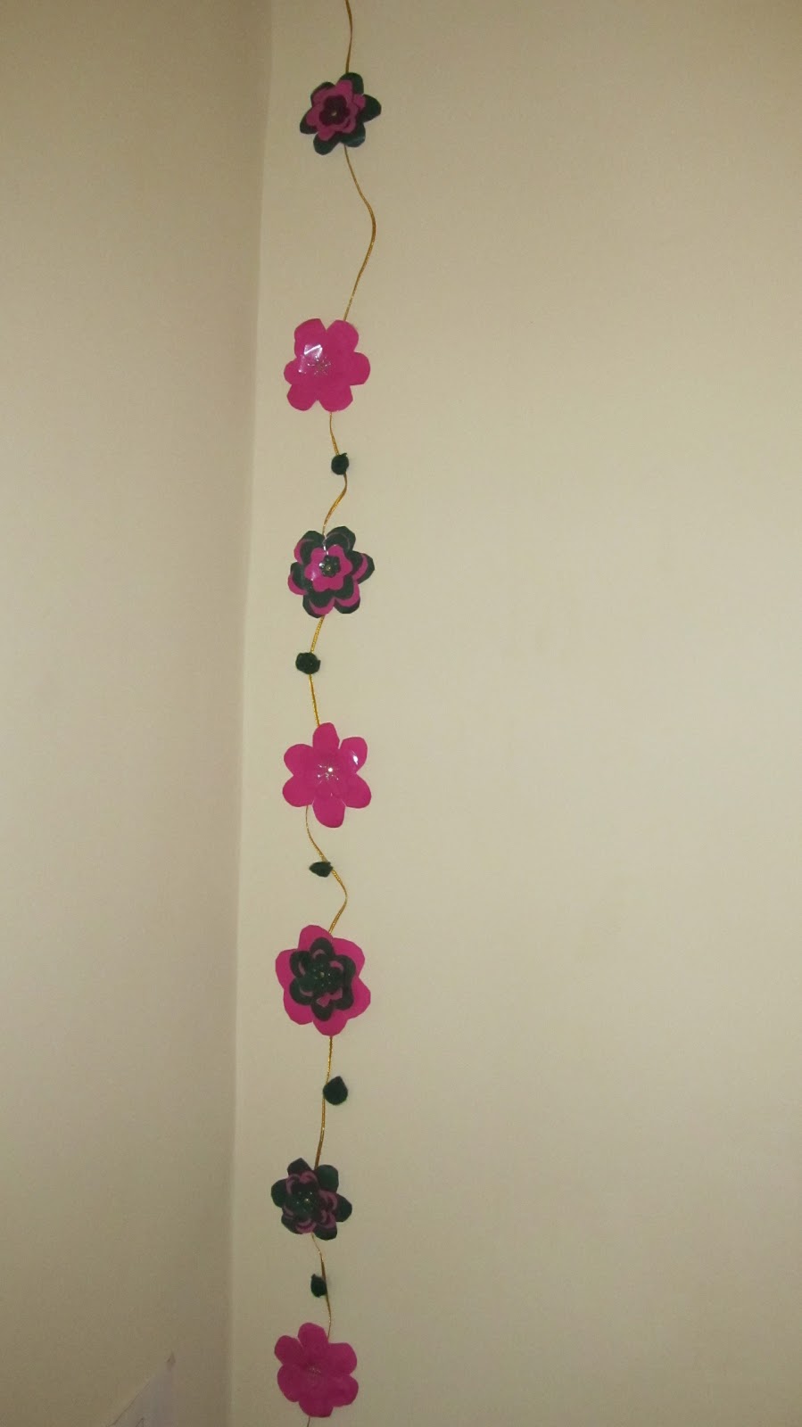 creative ideas Paper flower creeper