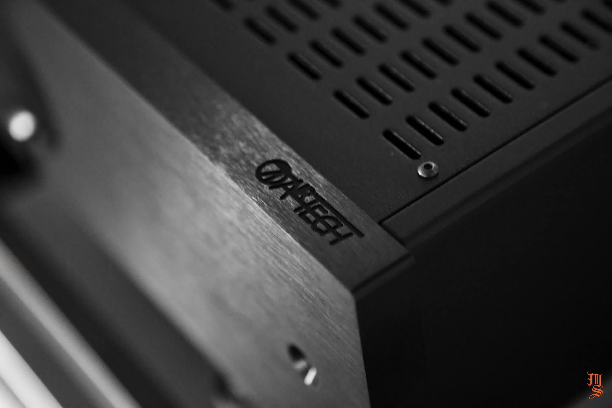 AUDIO ANALOGUE BELLINI ANNIVERSARY PREAMPLIFIER REVIEW M & S