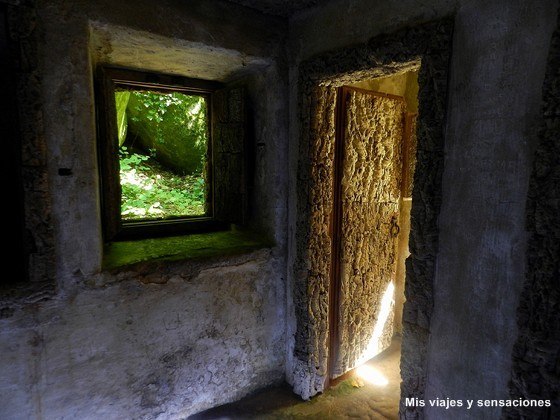 La habitación superior, Convento dos Capuchos, Sintra, Portugal