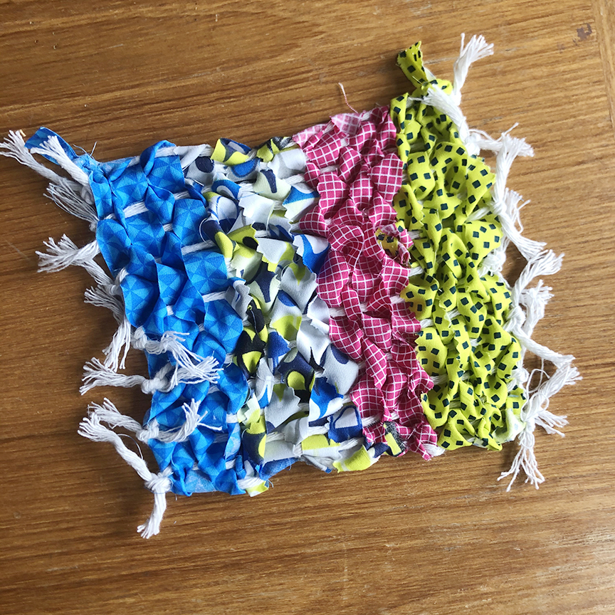 Quilty Zest Woven Mini Rug Tutorial (for kids too!)