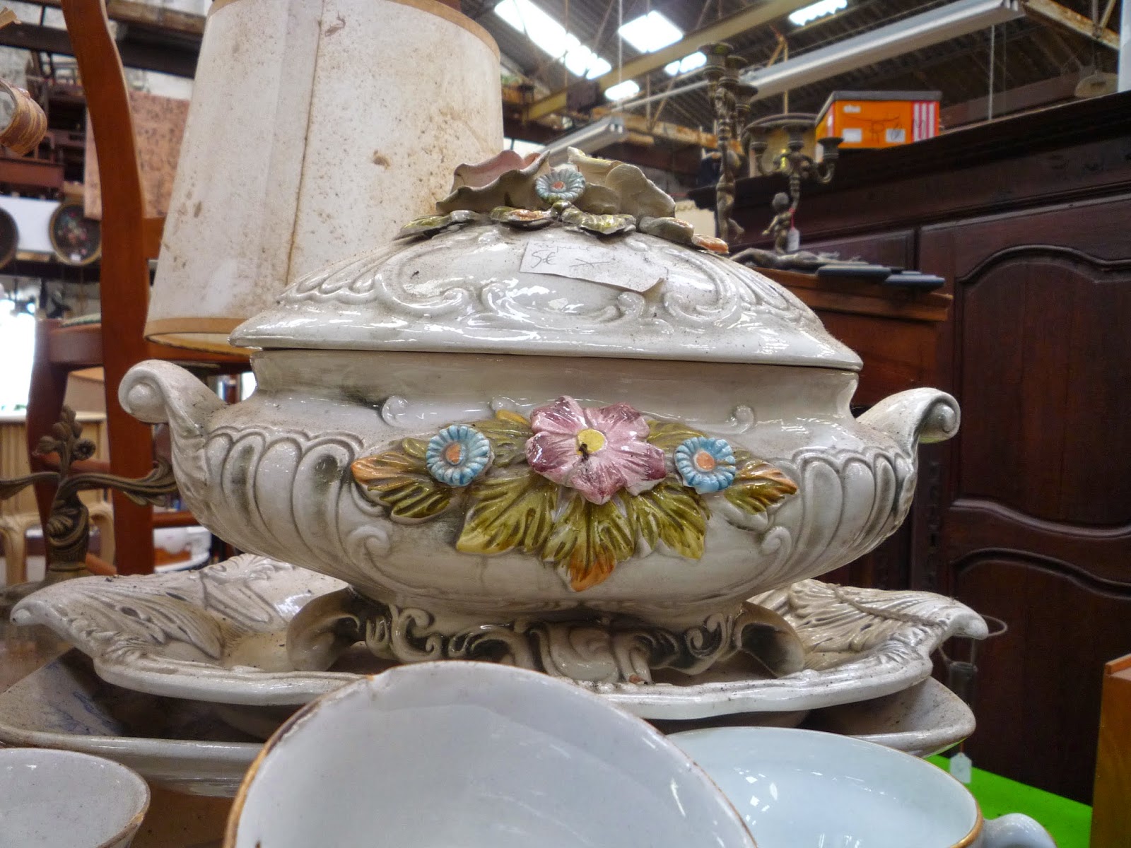 Dazzle Vintage Furniture: Antiquing In France: Accessories and Objet D'Art