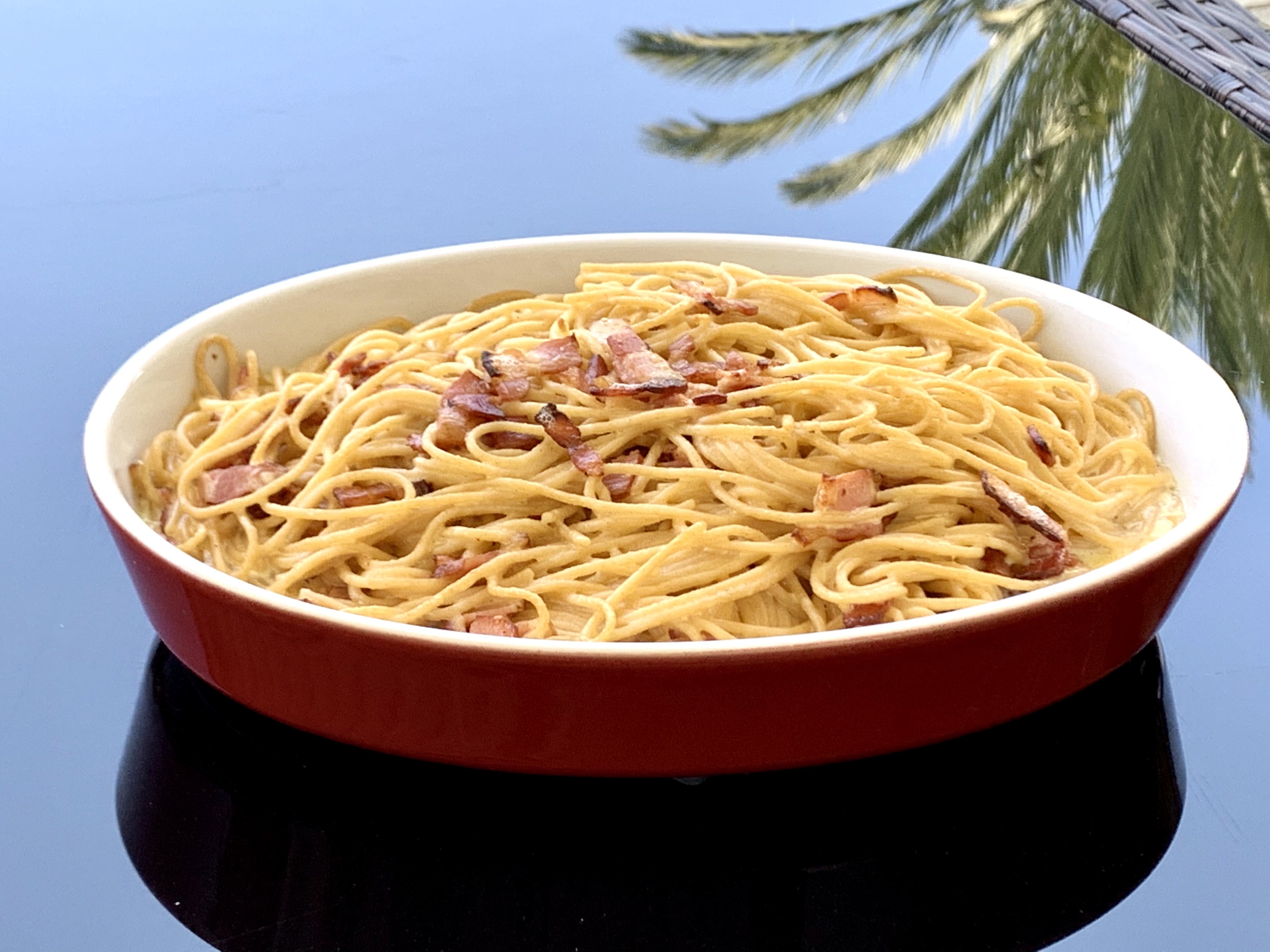 LATSIAKONYHÁJA: SPAGETTI CARBONARA LATSIAKONYHÁJA: SPAGETTI CARBONARA