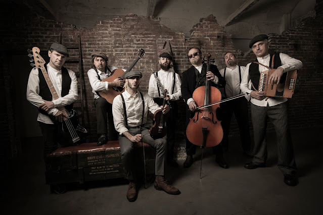 review boikot balkan acoustic