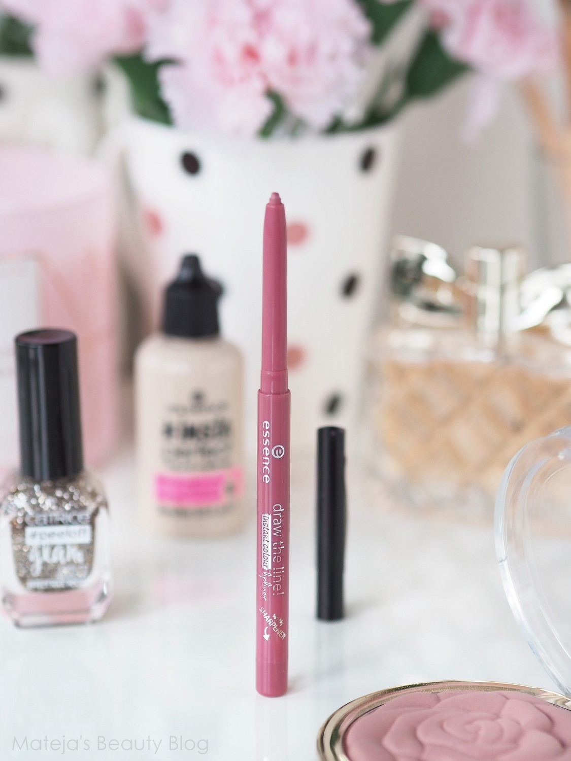 Essence Draw the Line Instant Colour Lipliner 07 Eternal Beauty