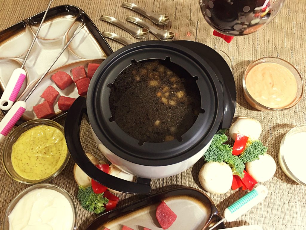 Club Foody Recipes and Videos Fondue Bourguignonne Recipe • Beef