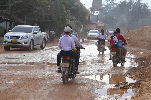 23415428_837619893083566_476312571726008