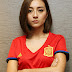 Artis Cantik Lolita Agustine Makin Kece Badai Pakai Jersey Bola