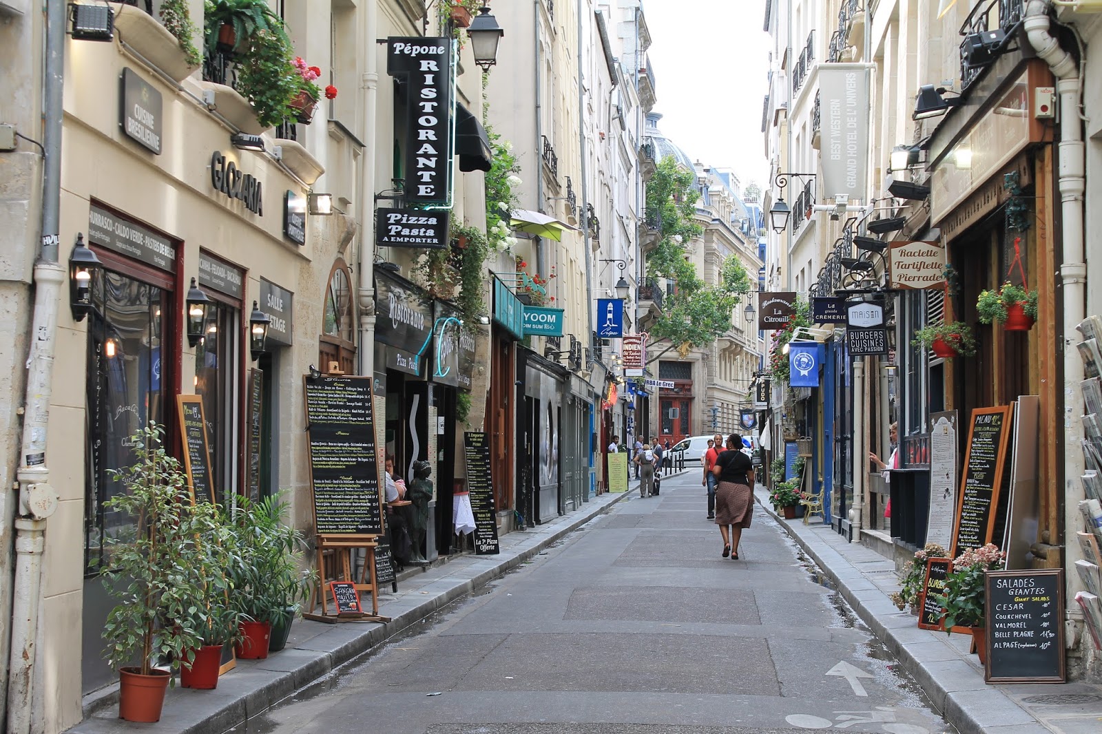 Travels and Trdelnik: Outstanding Spots, Food, and Activities in Paris