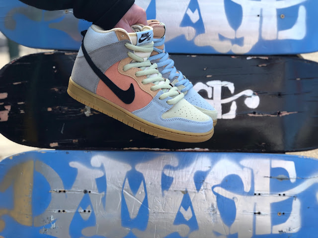 nike easter spectrum