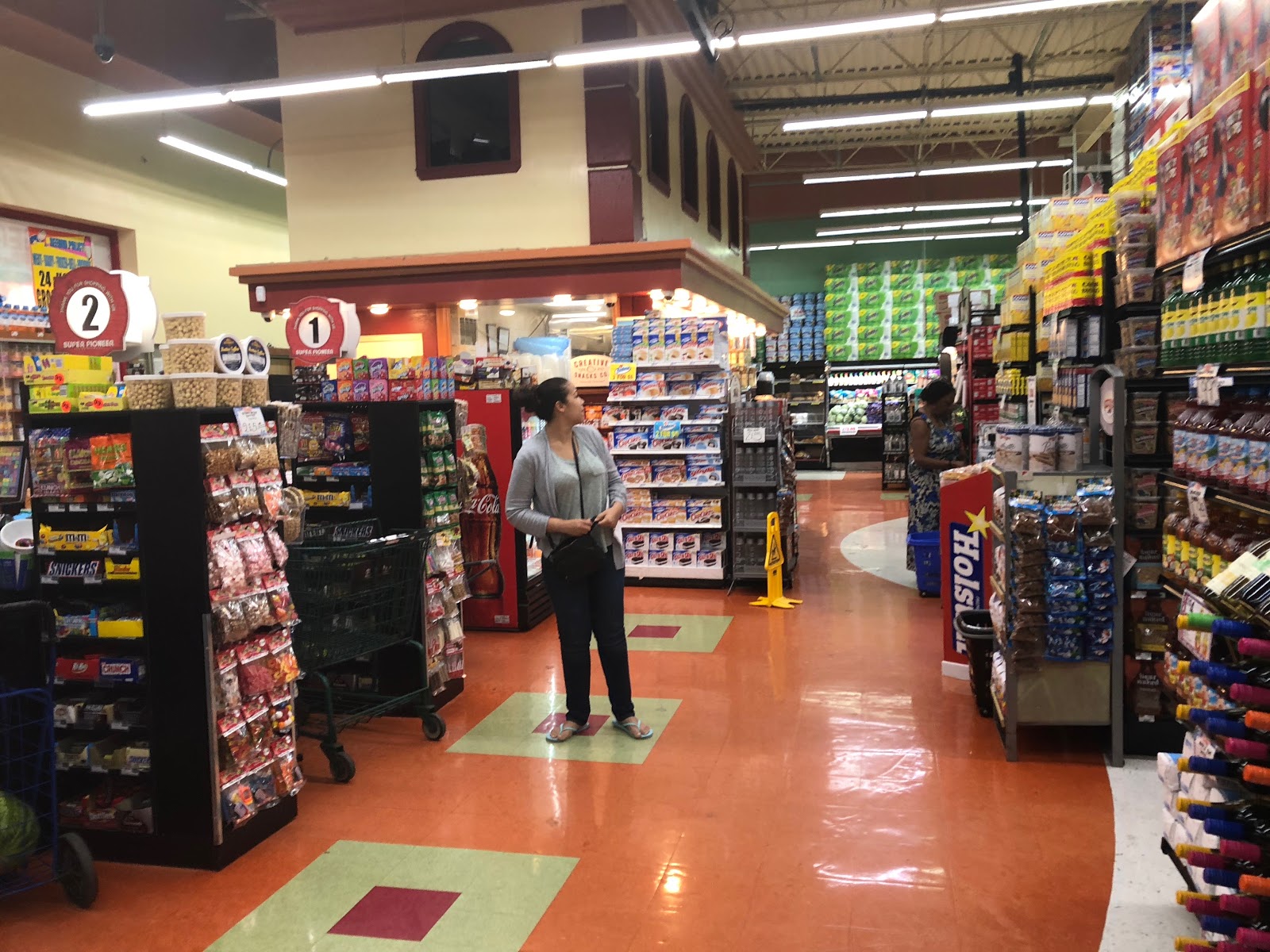 TOUR Pioneer Supermarkets Bushwick, Brooklyn, NY