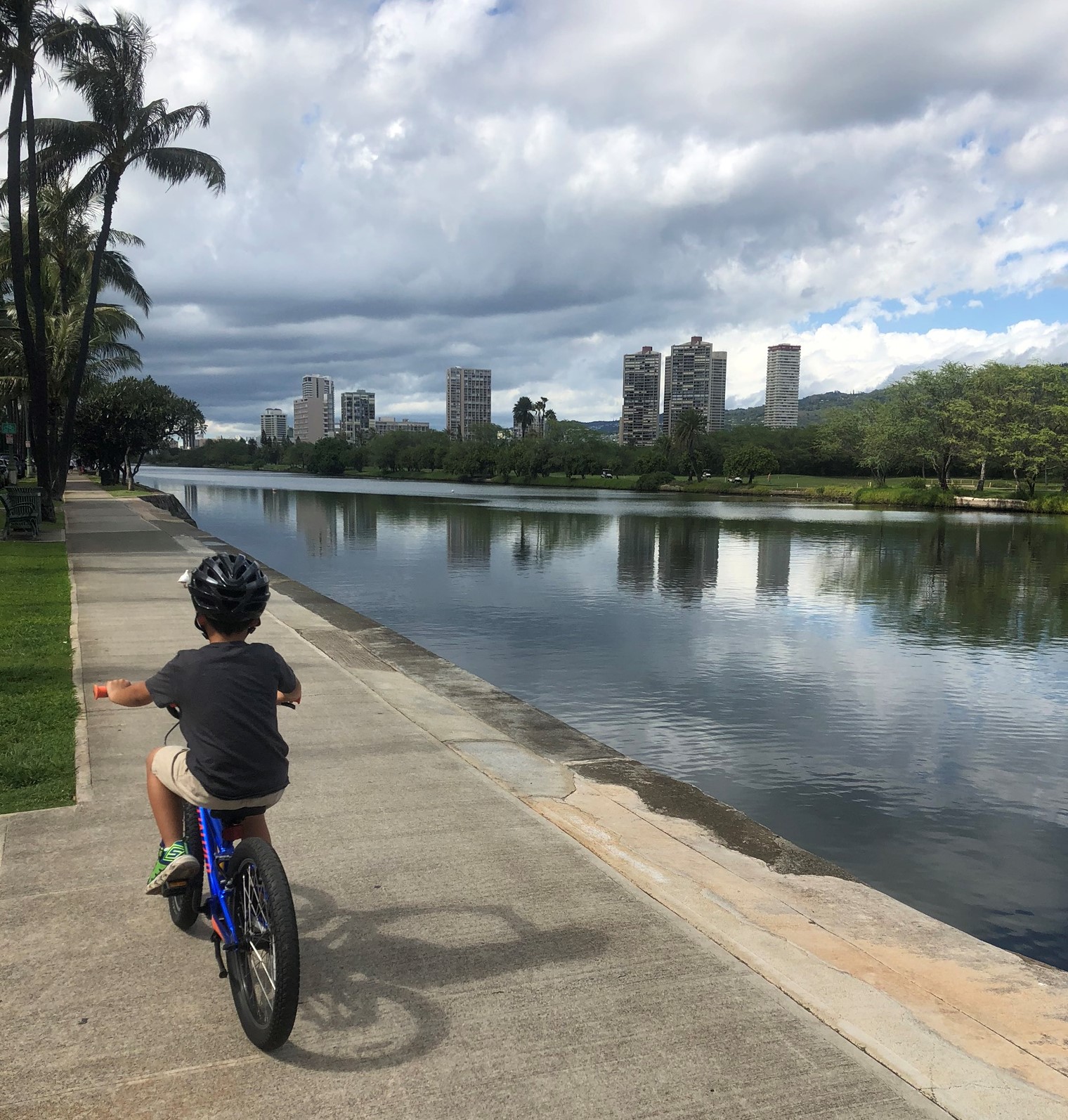 Hawaii Land Use Law and Policy Hawaii's New EIS Rules Effective