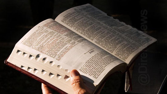 justica suspende lei pena presos biblia