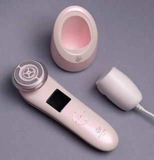 Evenskyn Lumo - Premium Anti Aging and tightening Handset - SEGAPAYSPOT