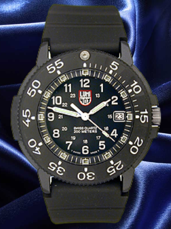 Dive Watch A Real Man Watch Luminox 3001 Original Navy SEAL Dive Watch