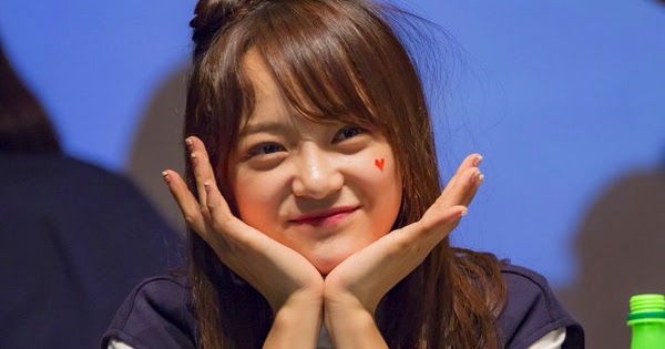 Kim Sejeong | Daily K Pop News