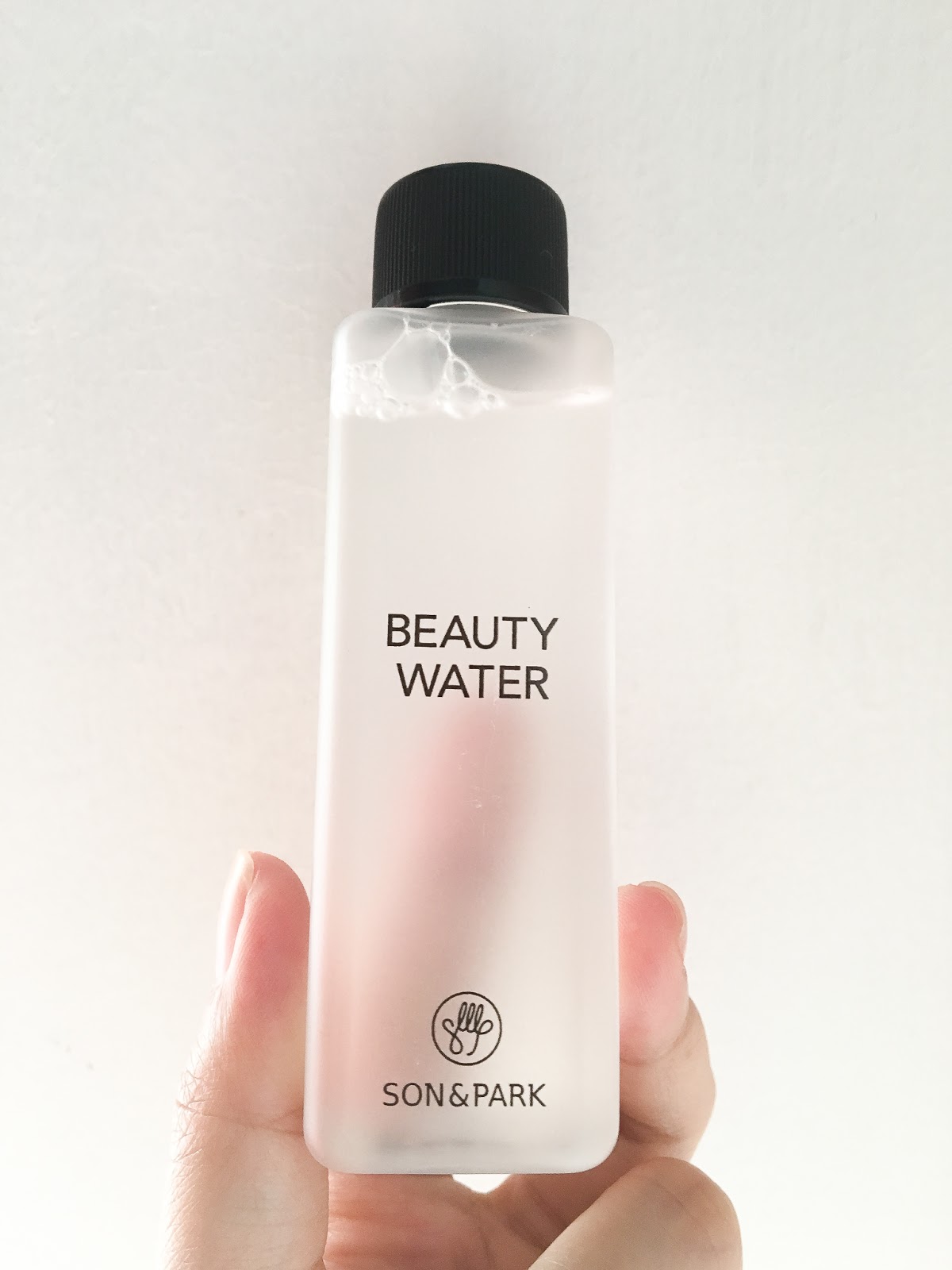 Son & Park BEAUTY WATER The
