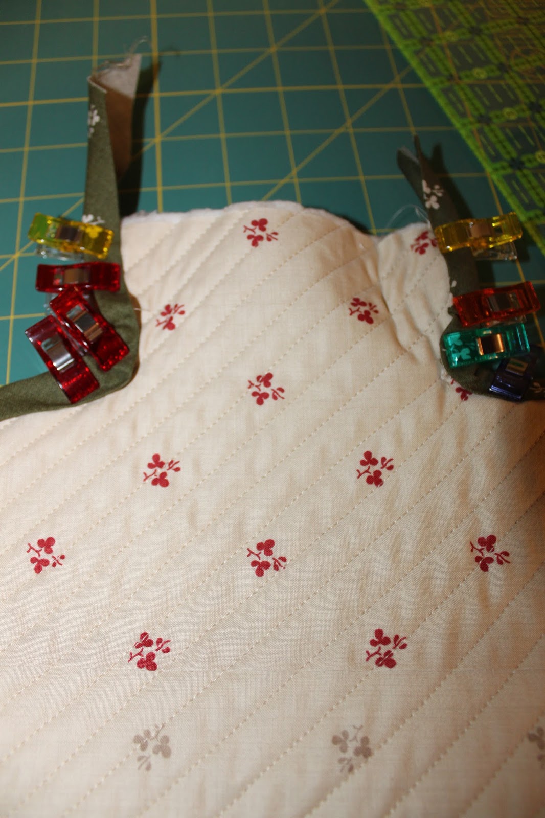 Daydreams of Quilts Quilted Hot Water Bottle Cover with Bias Binding