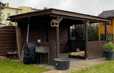 altes Dach mit Bitumen