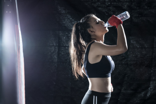 Drink water before doing aerobic exercises