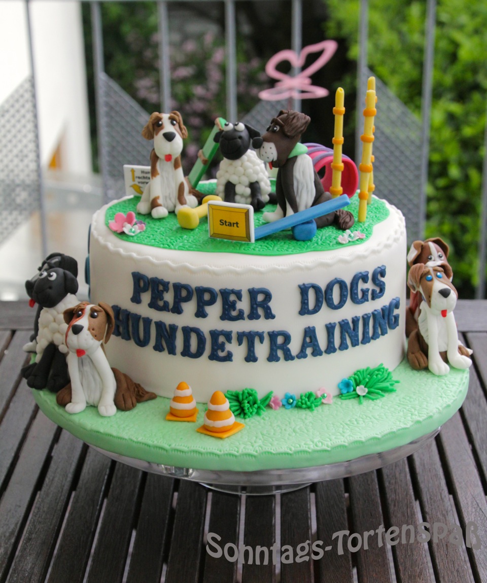 24 Hunde Torte Kindergeburtstag Sofiyaarissa