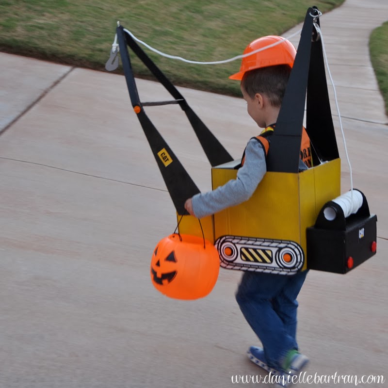 made Happy Hallween + Construction Equipment Costume Tutorial {DIY}