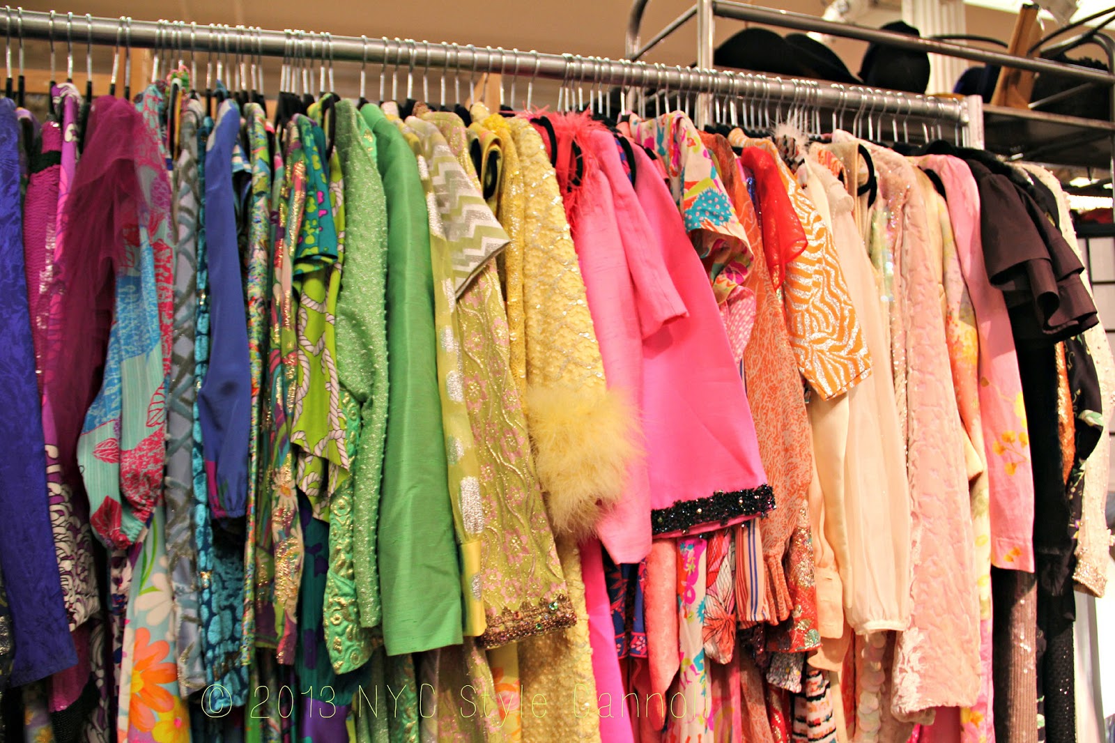 Manhattan Vintage Show April 7 and 8 2017 NYC, Style & a little Cannoli