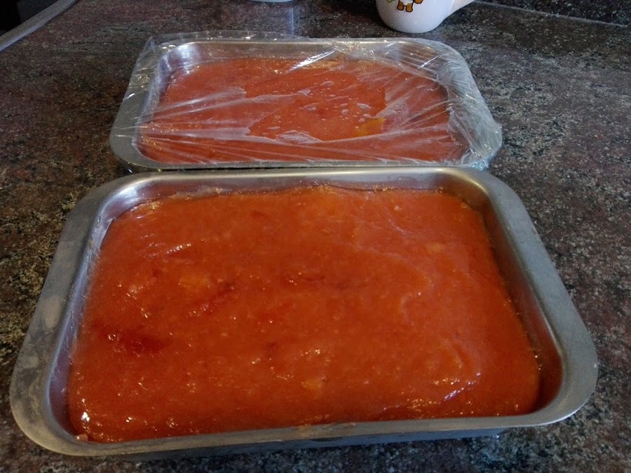 Envasado de carne de membrillo.