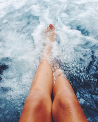 Fotos tumblr de pies en el agua