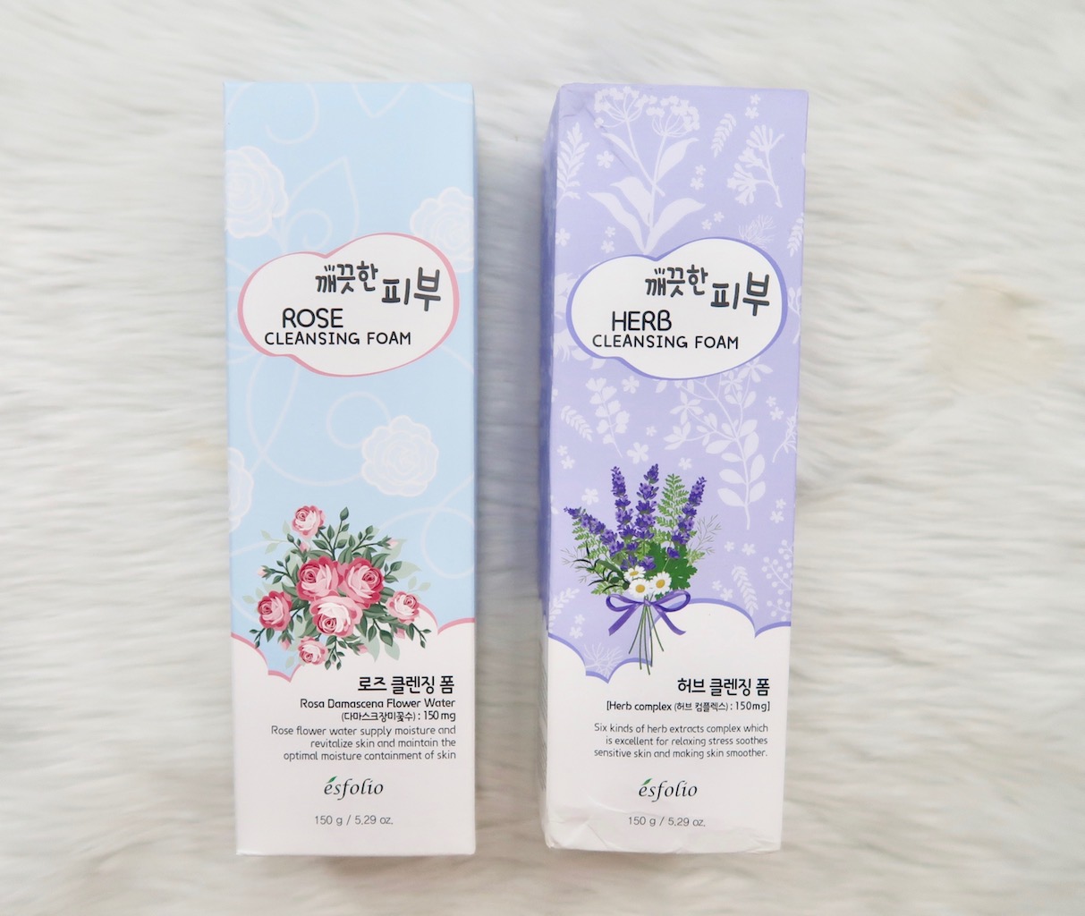 Esfolio Cleansing Foam Nurturing clean for everyday