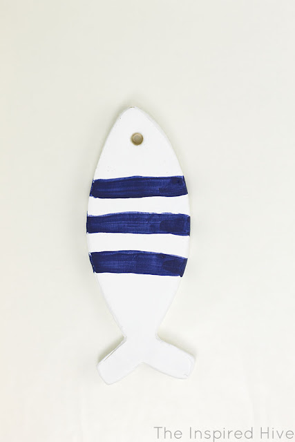 How to make decorative fish hanging wall decor with air dry clay #monthlydiychallenge