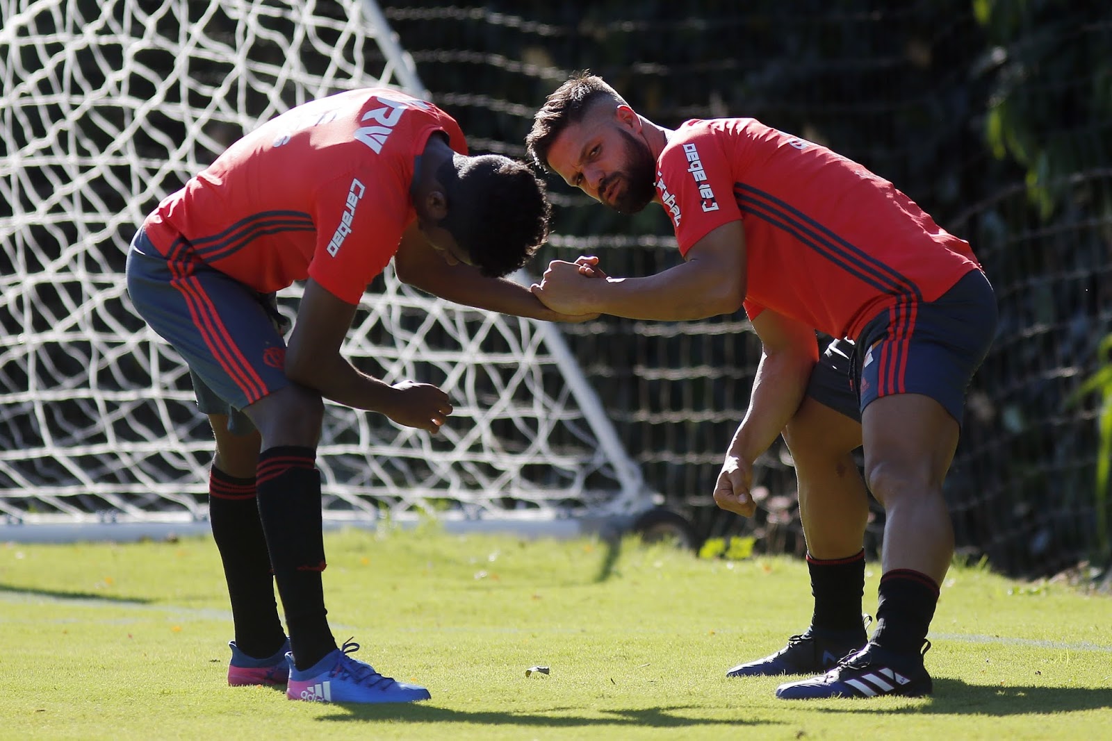 Flamengo prioriza outras competições, mas deve ter time titular contra o Grêmio (Foto: Gilvan de Souza/Divulgação) Flamengo prioriza outras competições, mas deve ter time titular contra o Grêmio (Foto: Gilvan de Souza/Divulgação)