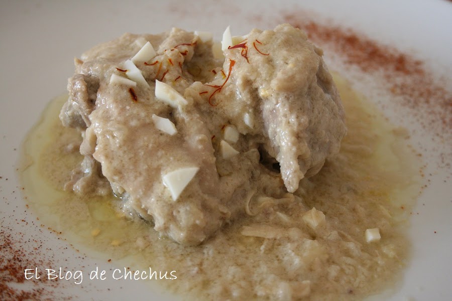 Pollo con salsa de almendras, El Blog de Chechus