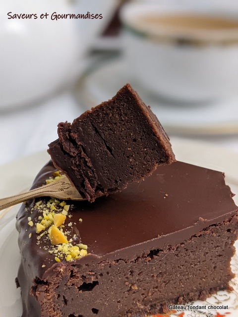 Gâteau fondant très chocolat.