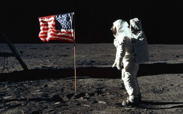 Teoria da Conspiração: O homem nunca pisou na Lua
