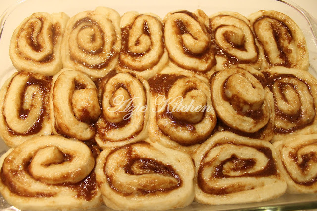 Ninety Minutes Cinnamon Rolls