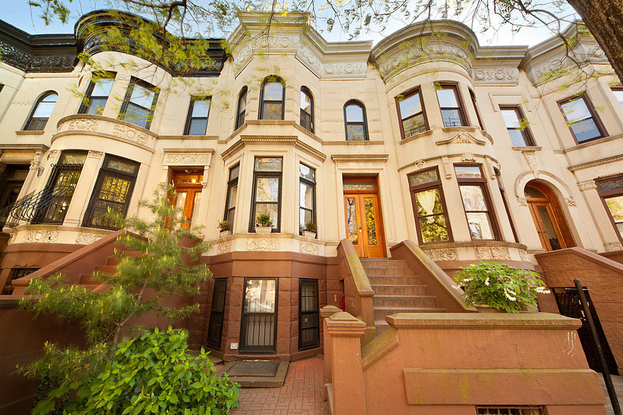 BK to the Fullest Closings of Note Outer Edges Fetching Interior Prices