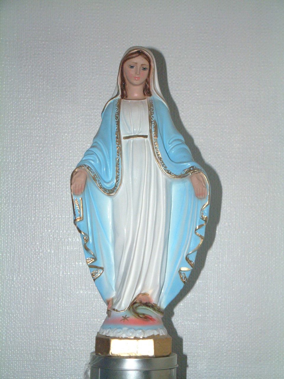 TIME FOR REFLECTIONS Mary Cries