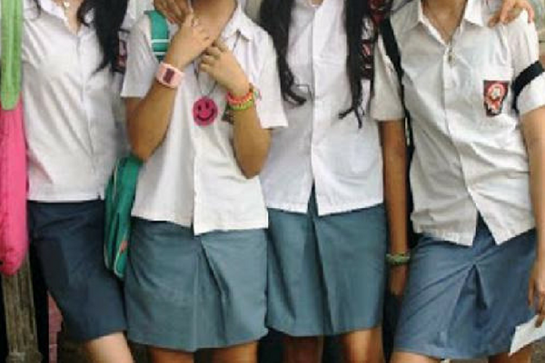 Rusak Parah! Pelajar SMA Mucikari, Adik Kelasnya PSK, Tarifnya Bikin Geleng-Geleng