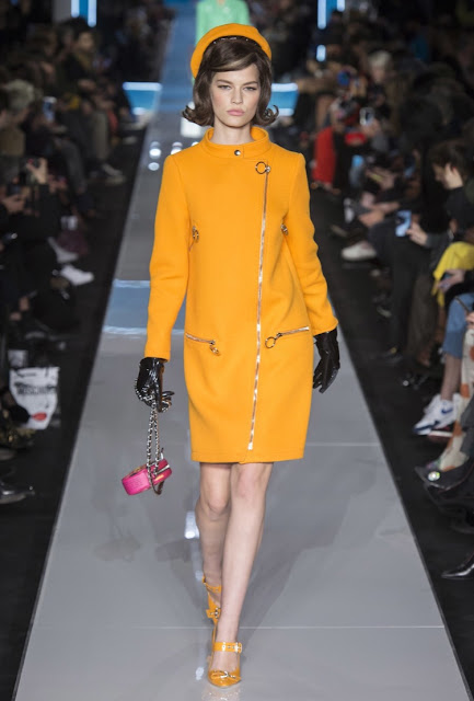 Moschino fall 2018 runway suit 1960s style