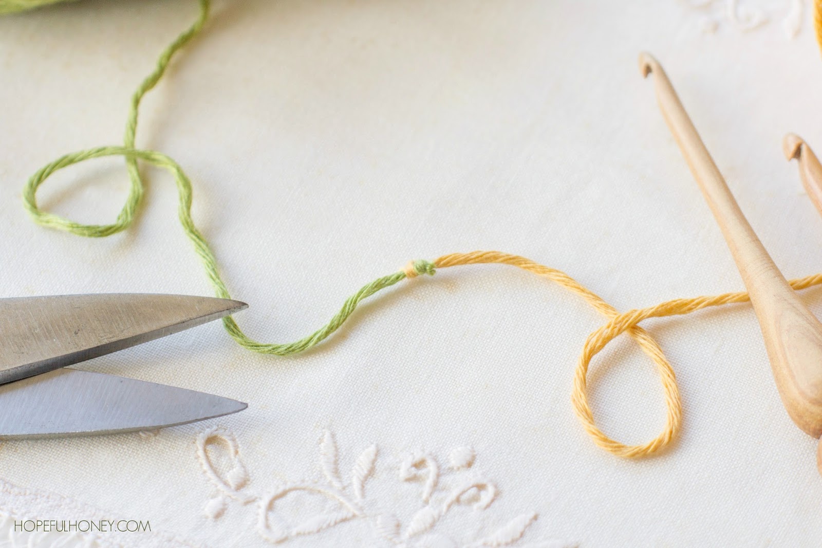 ... don t have to continually sew in yarn ends to achieve a neat project
