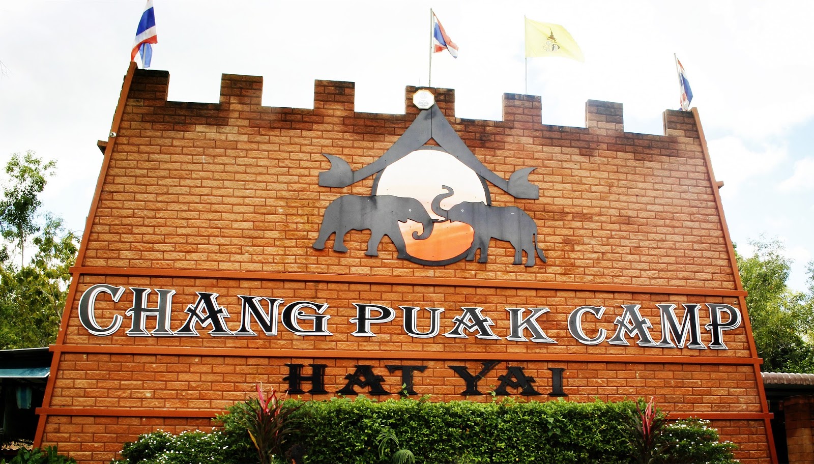 Traveling Ke Chang Puak Camp Hatyai Thailand WEB LOVEHEAVEN 07